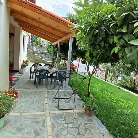 بيرات Guest House Noah&Kristel المظهر الخارجي الصورة