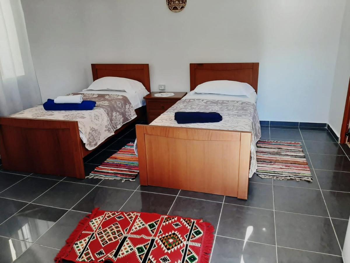 بيرات Guest House Noah&Kristel المظهر الخارجي الصورة